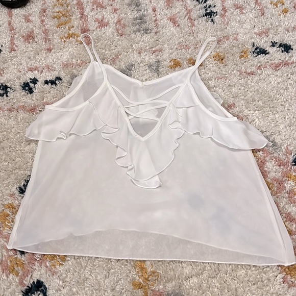Sheer ruffle tank - Picture 2 of 4